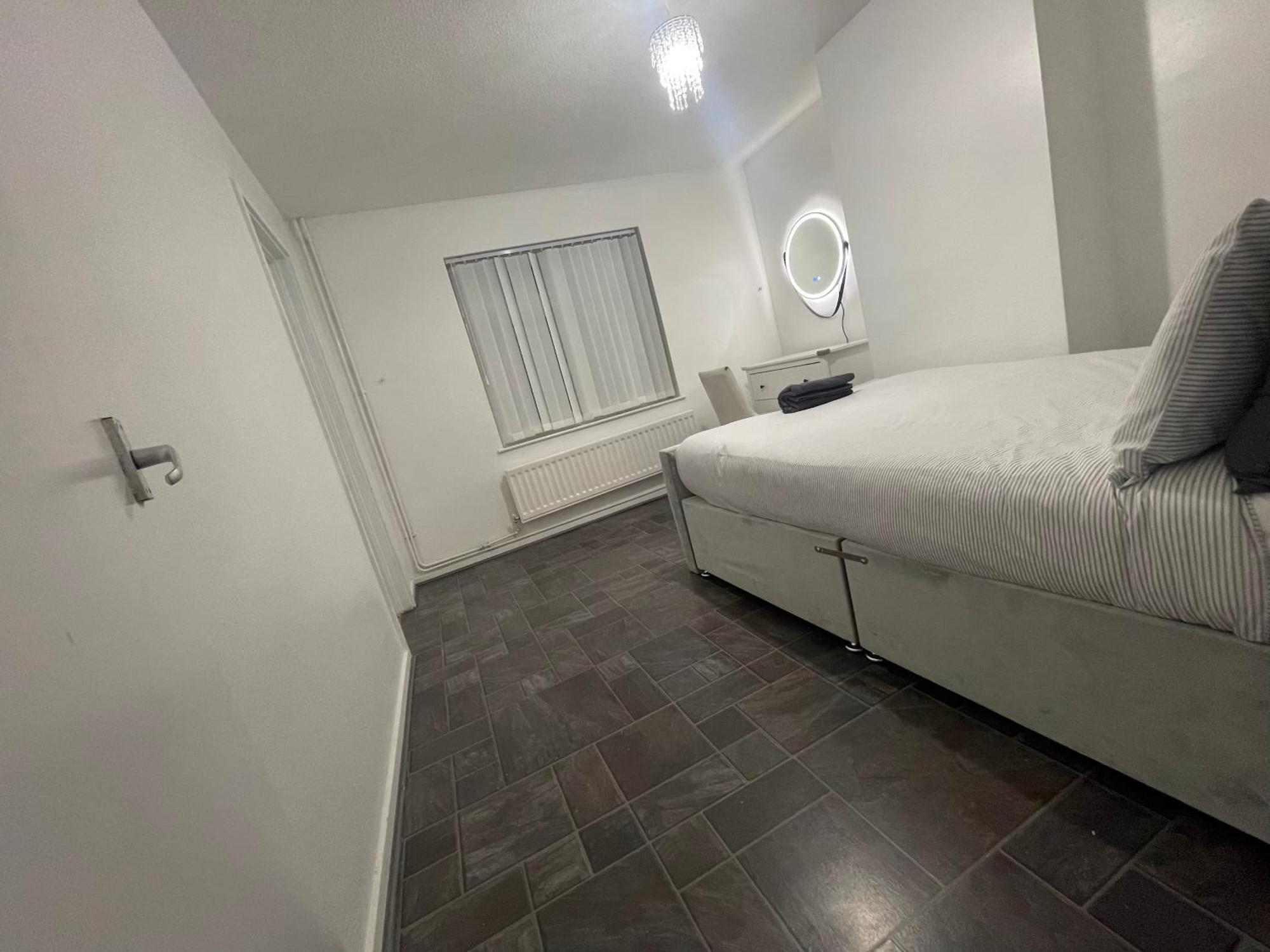 New! 4 Bedroom London House With Garden And Lawn Ngoại thất bức ảnh